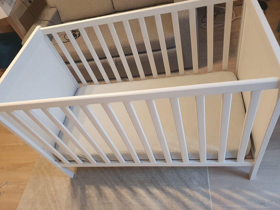 łóżeczko dziecięce IKEA SUNDVIC z materacem