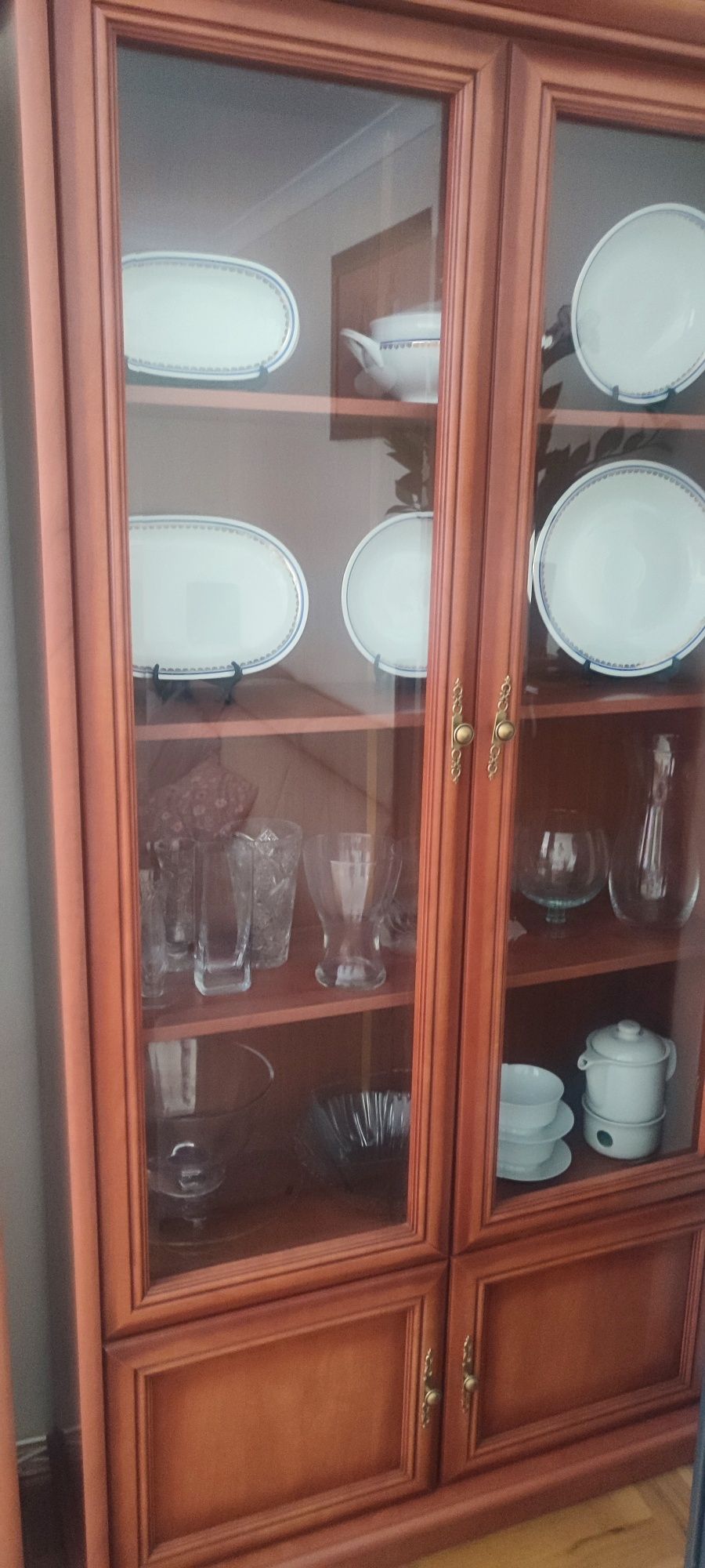 Meble do salonu dużo elementów
