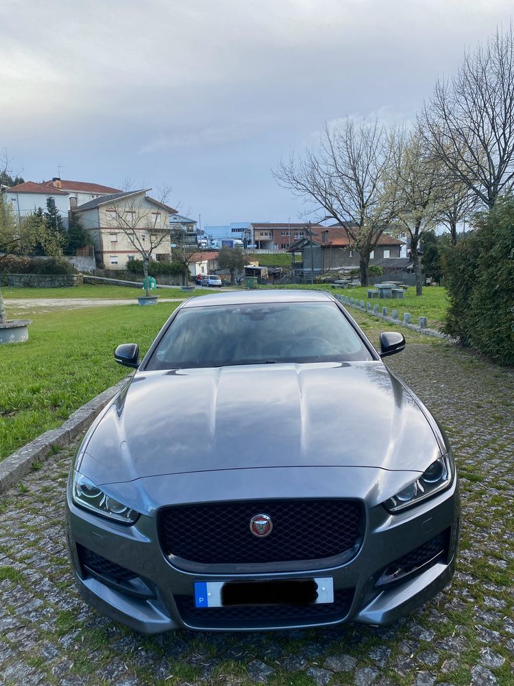 Jaguar XE 2.0 R-Sport 180cv