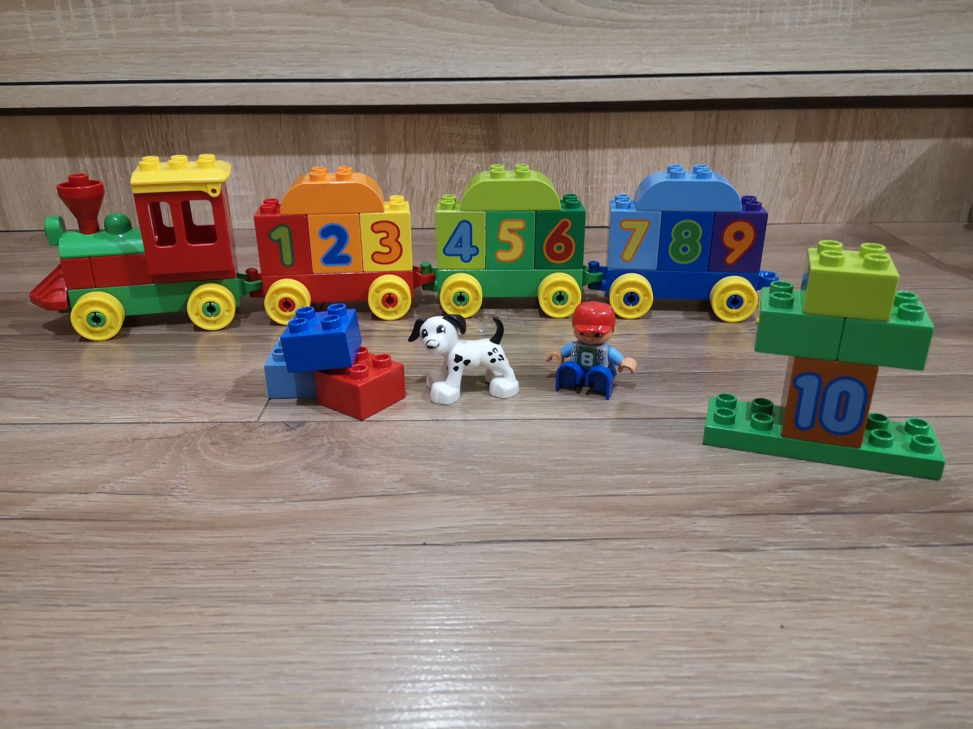 Lego duplo 10558 Pociąg z Cyferkami piesek figurka klocki