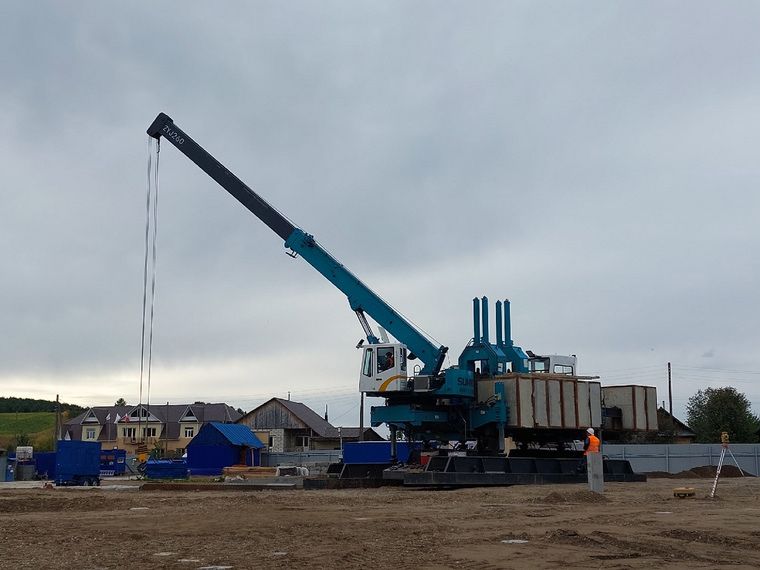 Вдавлювання паль / свай