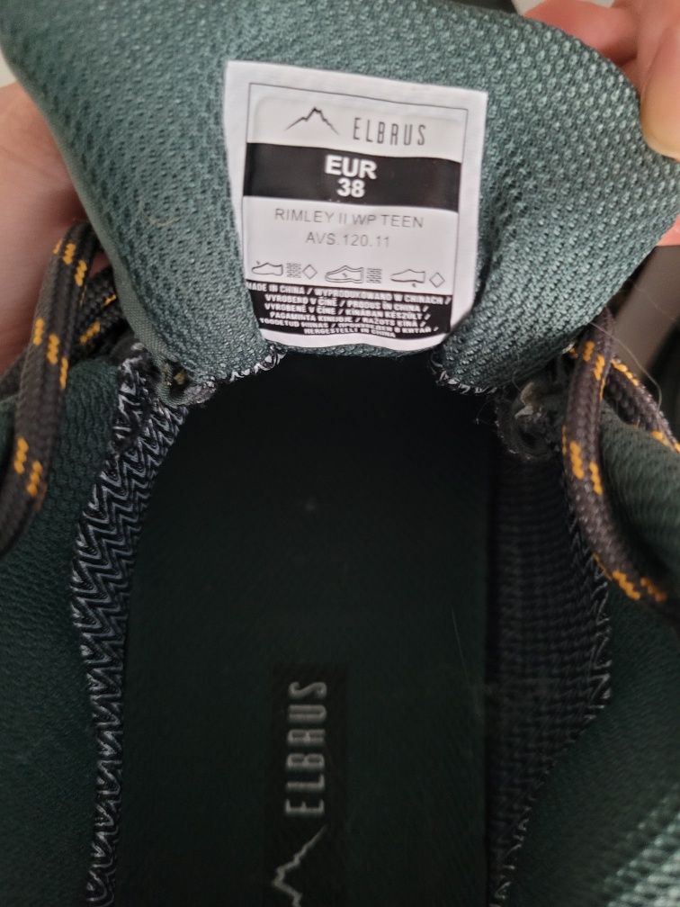 Buty dziecięce trekingowe Elbrus 38