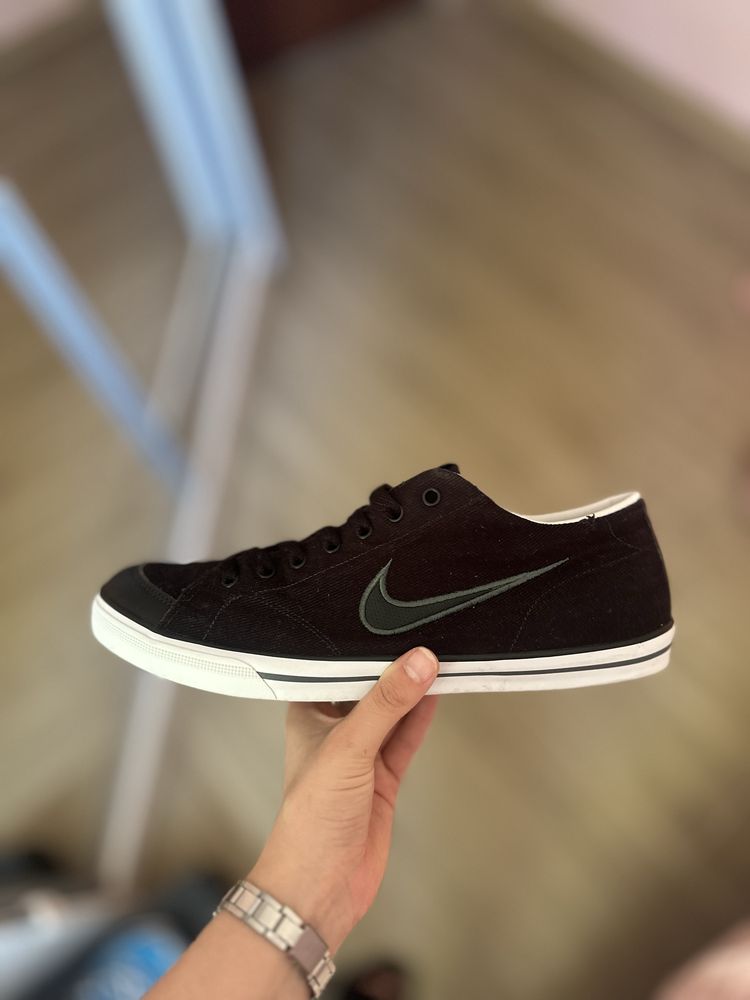 Кросівки nike capri cnvs