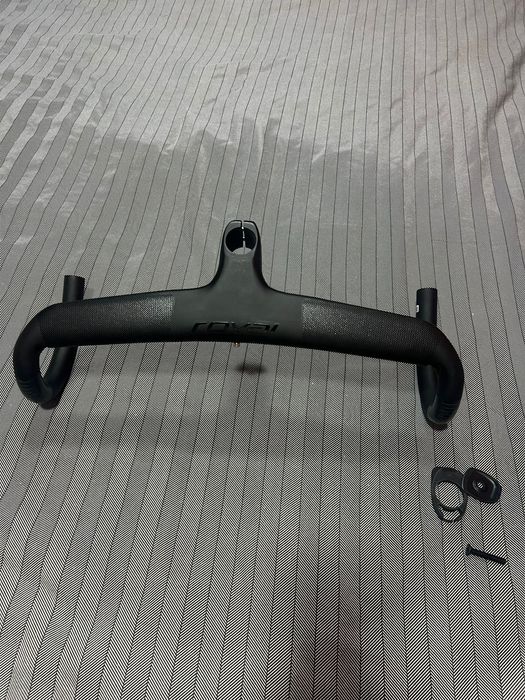 Guiador Specialized Roval Carbono