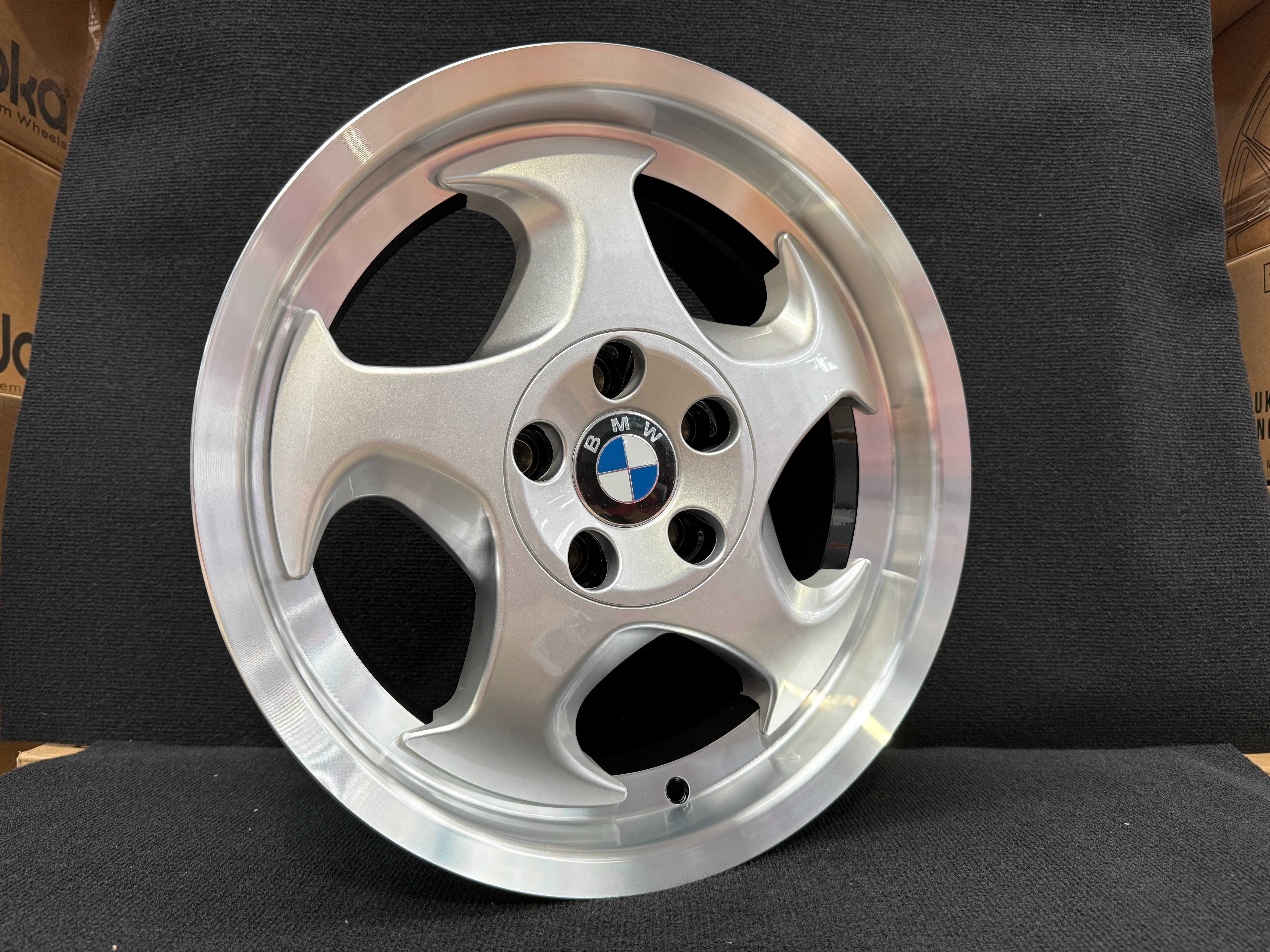 Jantes Look BMW Style 21 em 17 | 5x120