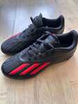 Buty piłkarskie Adidas 38,5 jak nowe