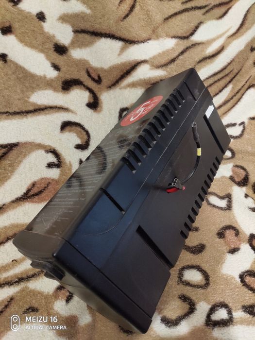 Бесперебойник ИБП UPS 400w б.у.
