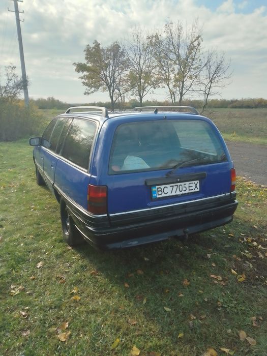 Продам Opel Omega Caravan