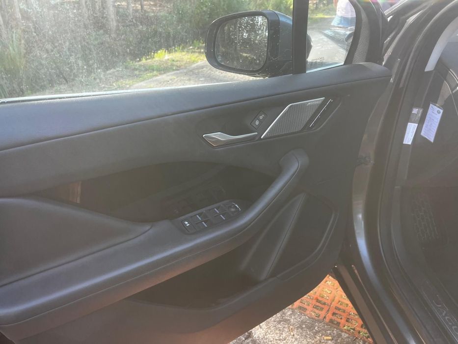 Jaguar I-Pace EV400 AWD SE — foto 5