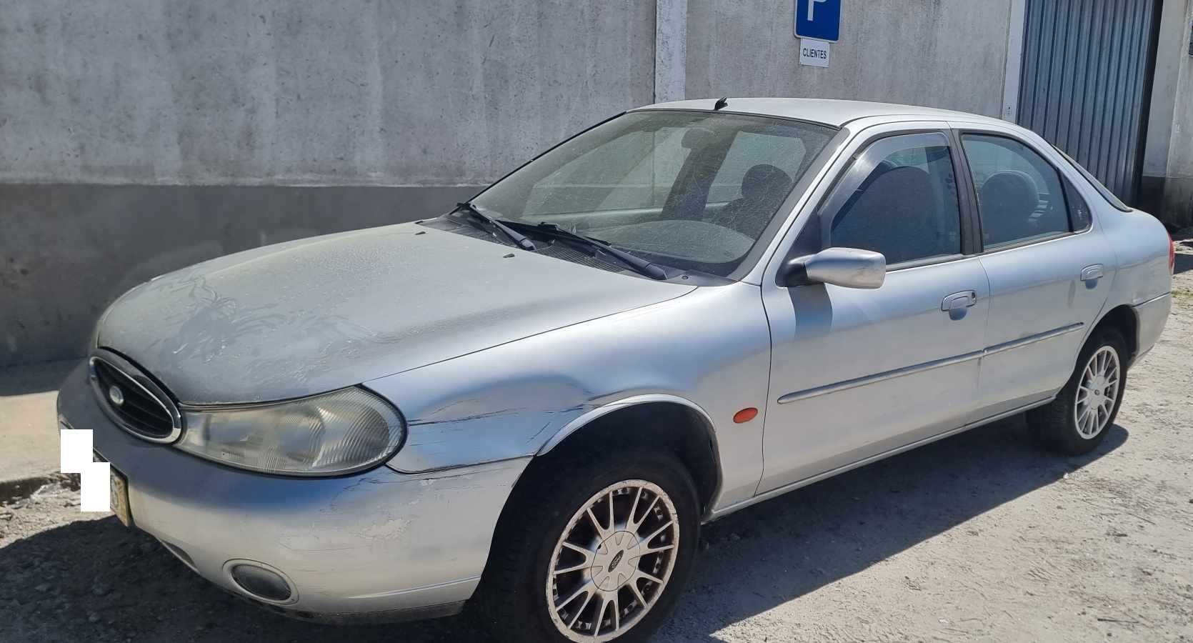 Para peças Ford Mondeo II 1.8 TD ano 2000