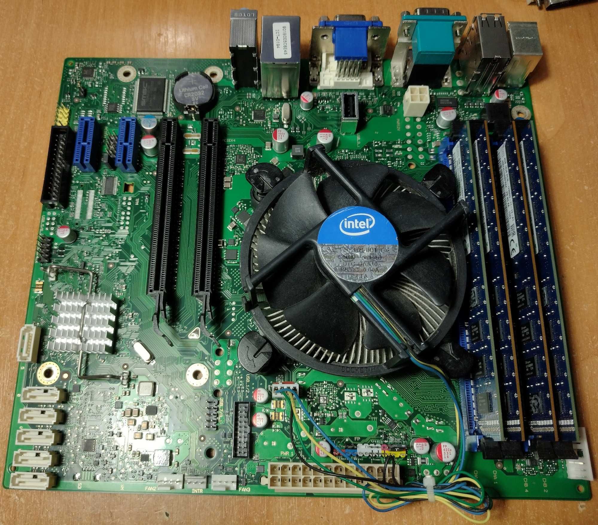 Комплект Fujitsu D3222-B12 GS3 (s1150,Q87)+E3 1220 V3+16Gb+Cooler BOX