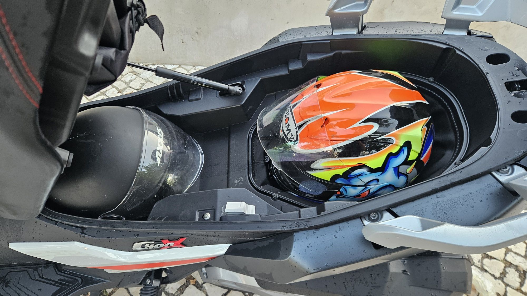 Scooter bmw c400x com apenas 10mil KMs