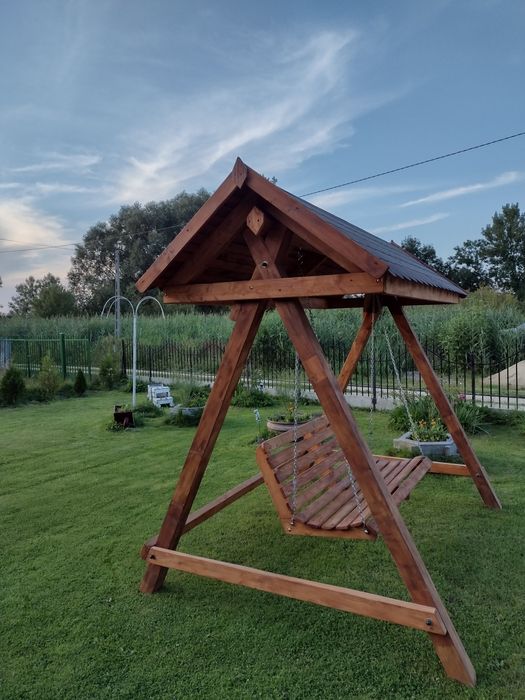 Huśtawka ogrodowa