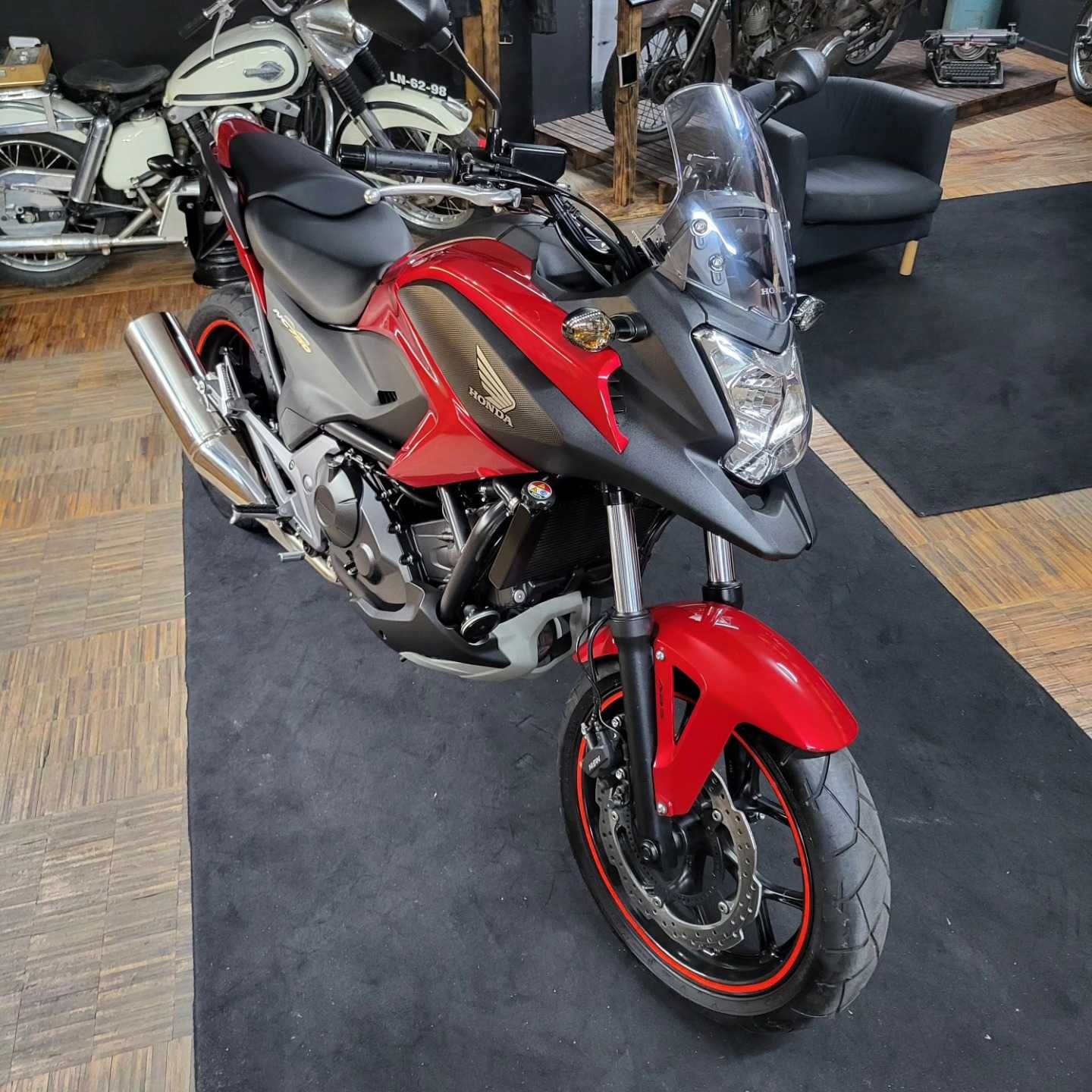 Honda NC 750X 2015 Apenas 900 km