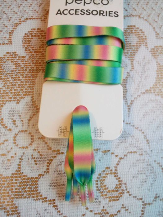 Sznurówki wielokolorowe płaskie, 120 cm