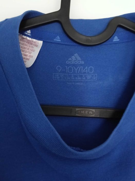 Niebieski t-shirt chłopięcy Adidas r. 140