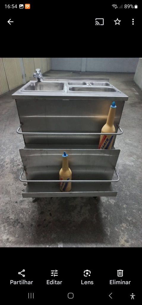 Bar cocktail station