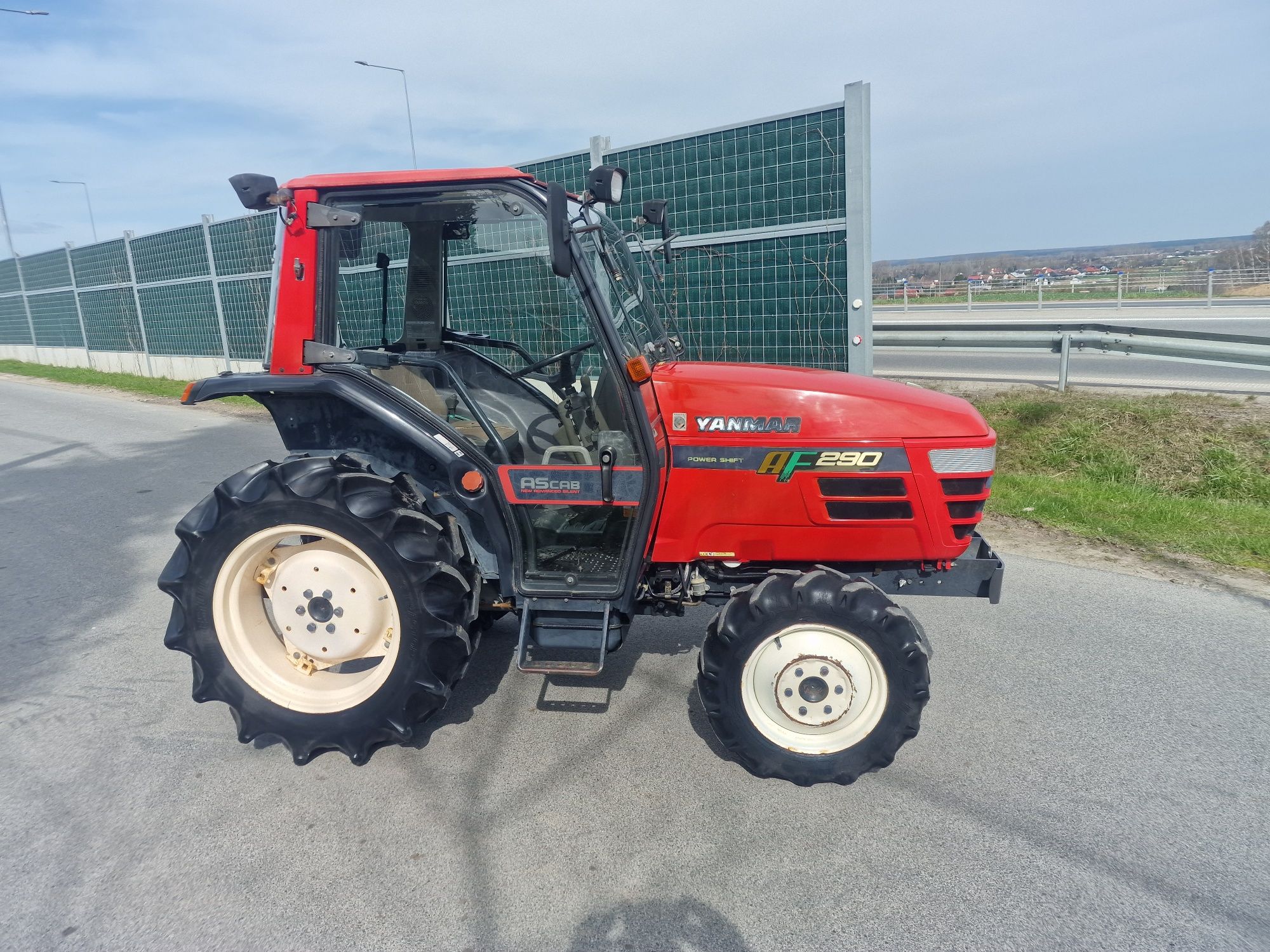 Traktor Japonski Yanmar AF290 z Gwarancją