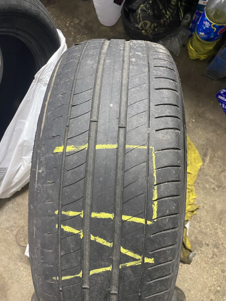 Продам резину michelin R16