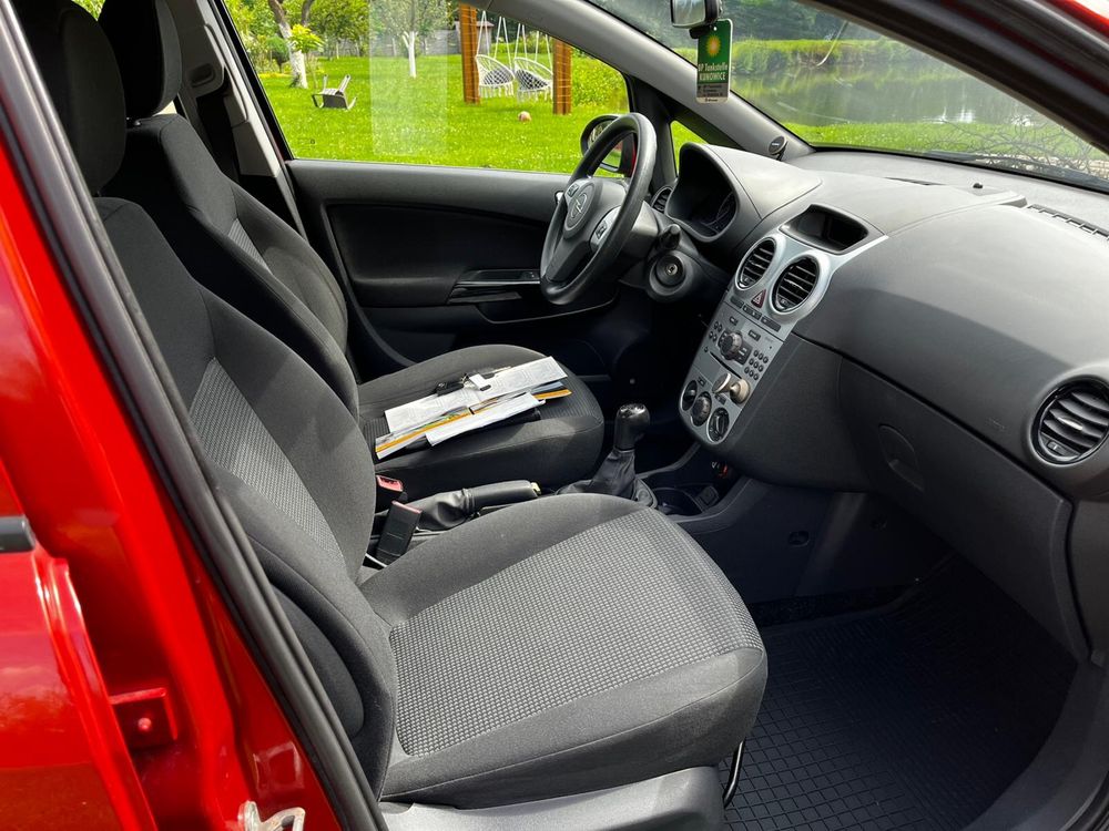 Sprzedam Opel Corsa D 1.2 LIFT