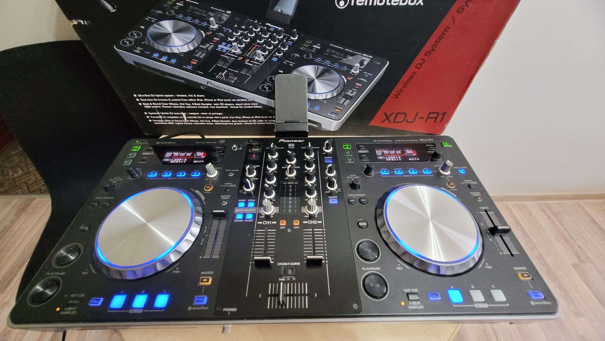 Pioneer dj xdj r1 + pokrowiec torba szyta na zamówienie  wartość 500zł