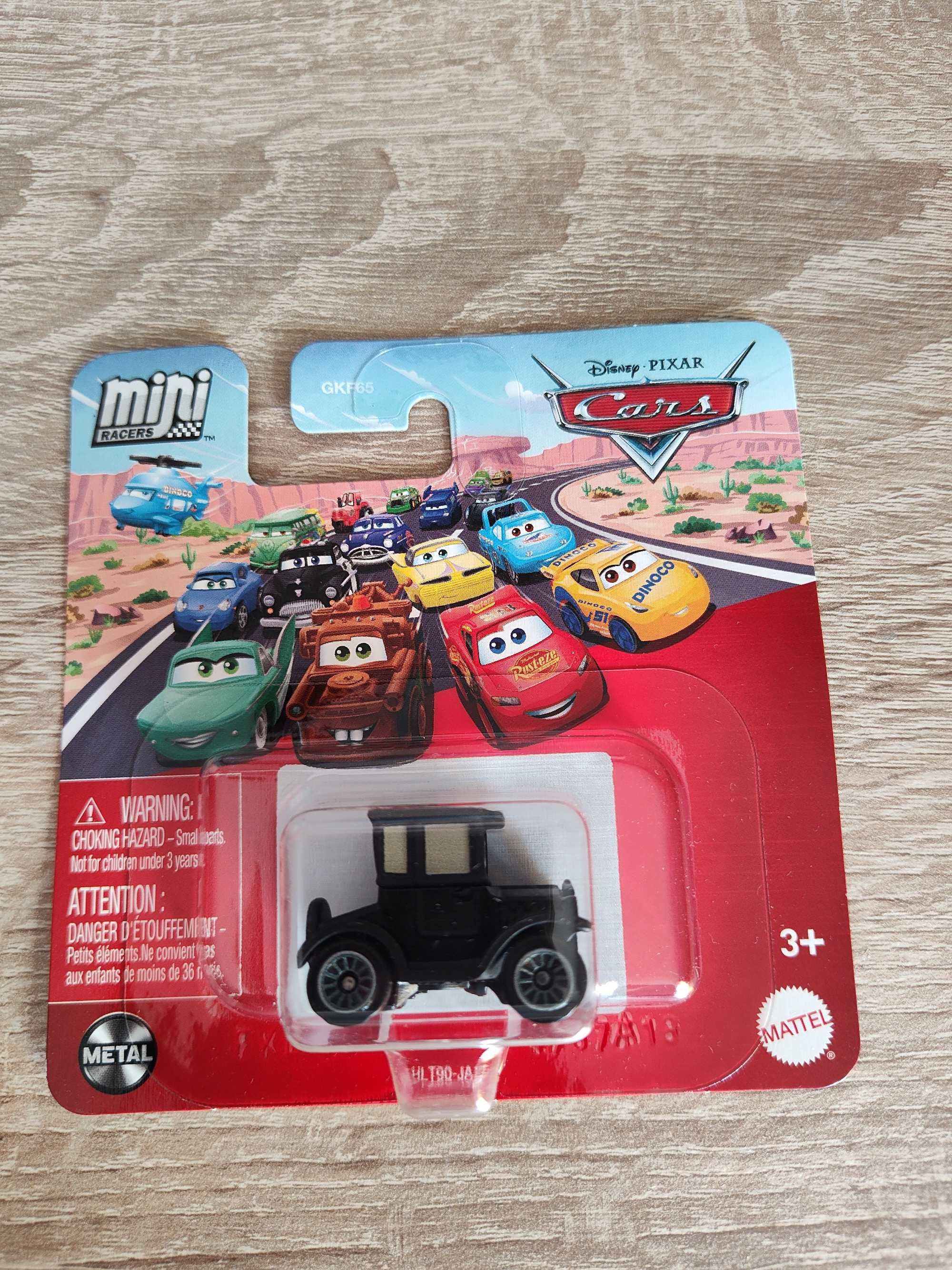 Gienia z bajki Auta Cars Disney mattel mikroauta mini racers