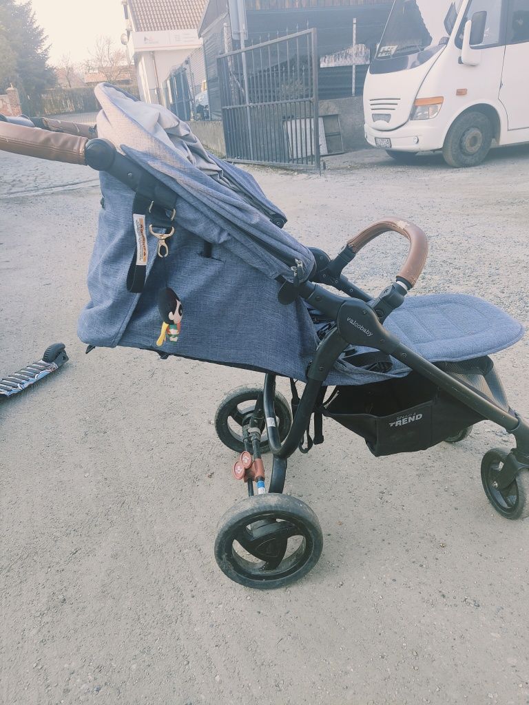 Valco Baby Snap 4 - lekki wózek spacerowy