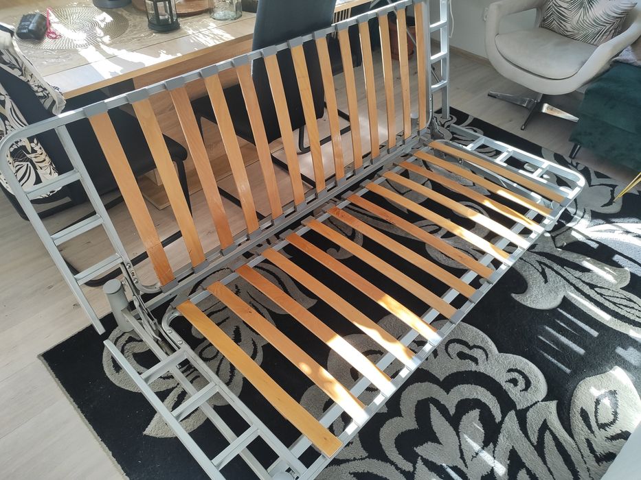 Rozkładana sofa łóżko IKEA