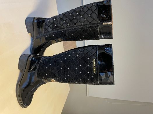 Skórzane kozaki damskie 37 Armani Jeans
