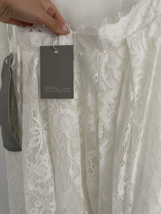 Suknia ślubna Asos