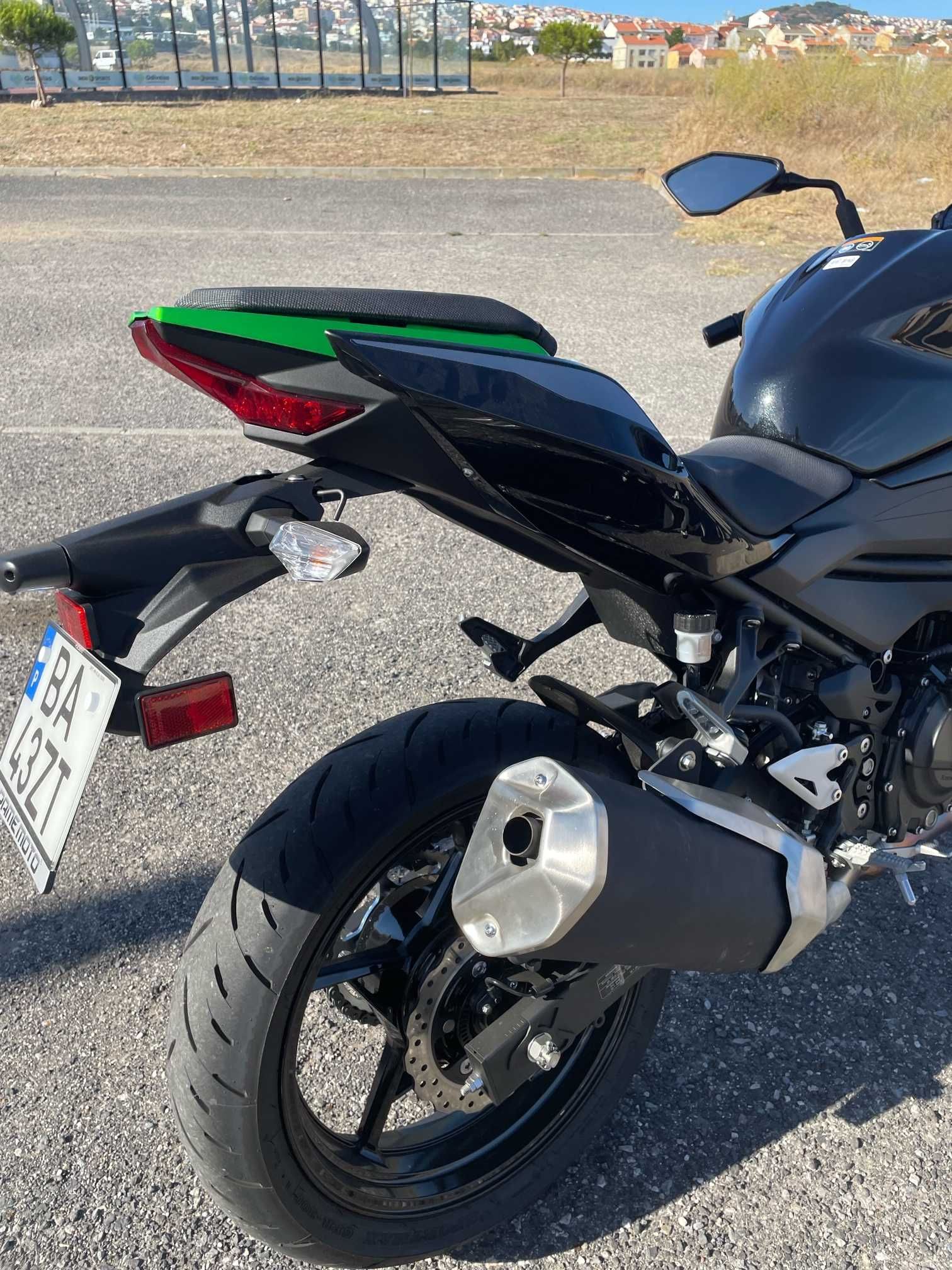 Mota Kawasaki Z400