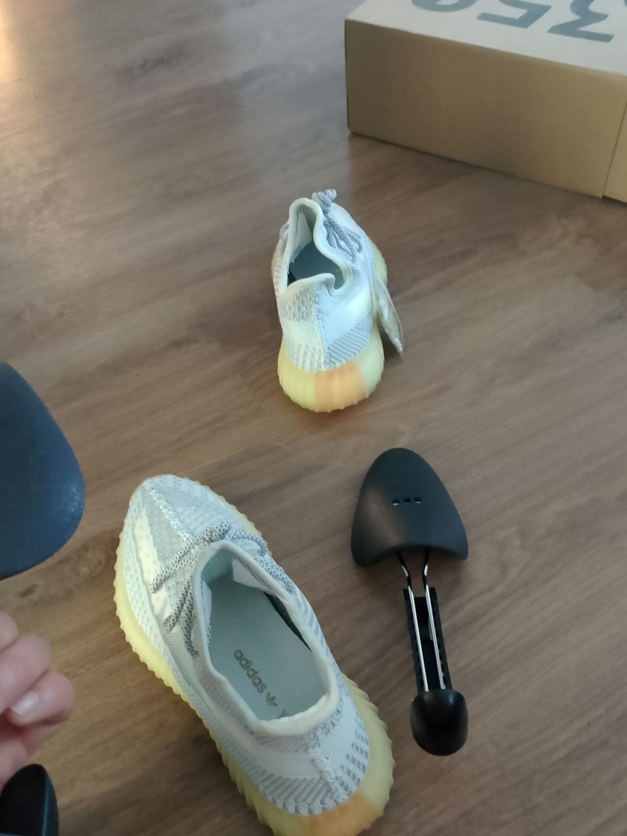 YEEZY BOOST 350 V2 “Tail Light” | Rozmiar 39 1/3 | NOWE z metkami!