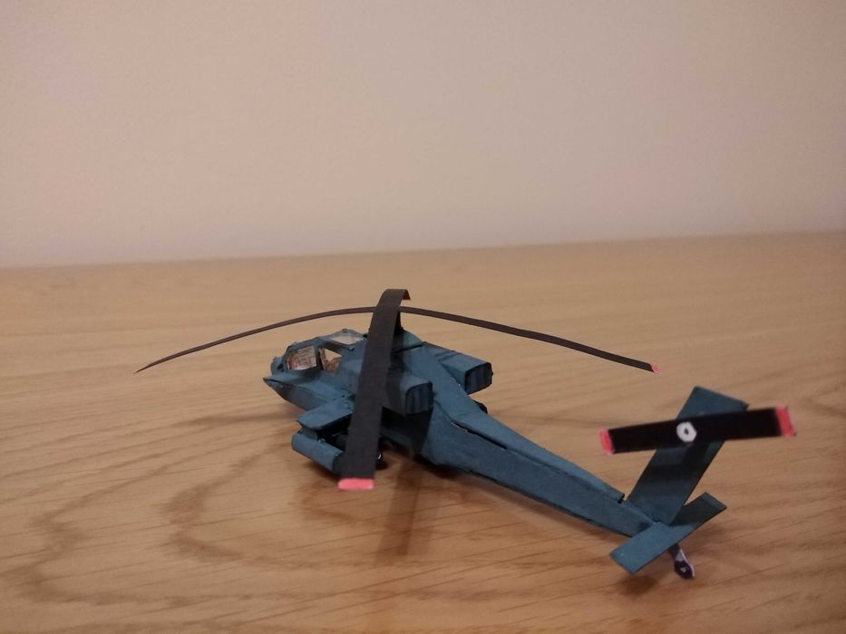 Helicóptero em papel AH-64 Apache