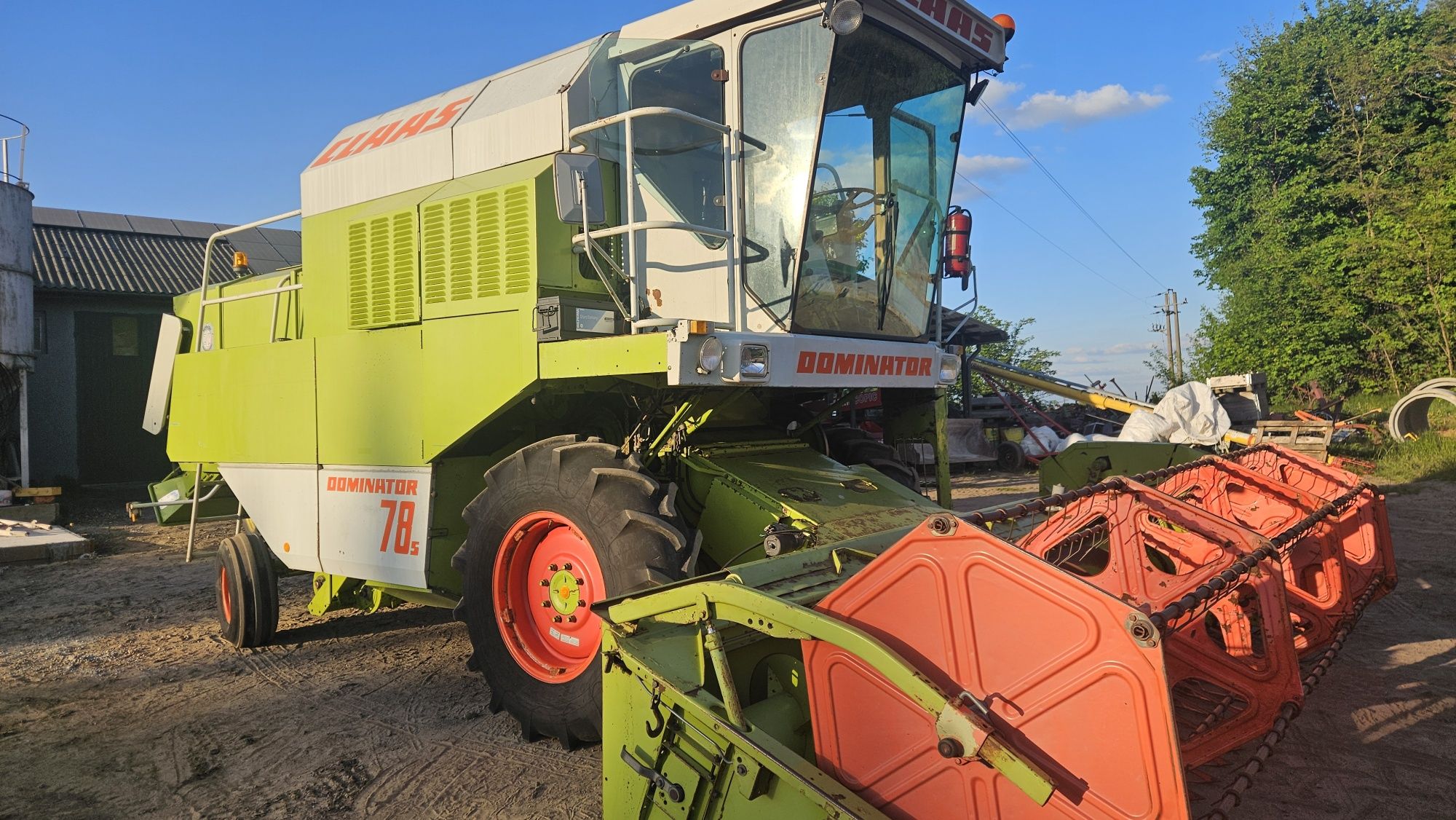 Claas Dominator 78 s z Danii