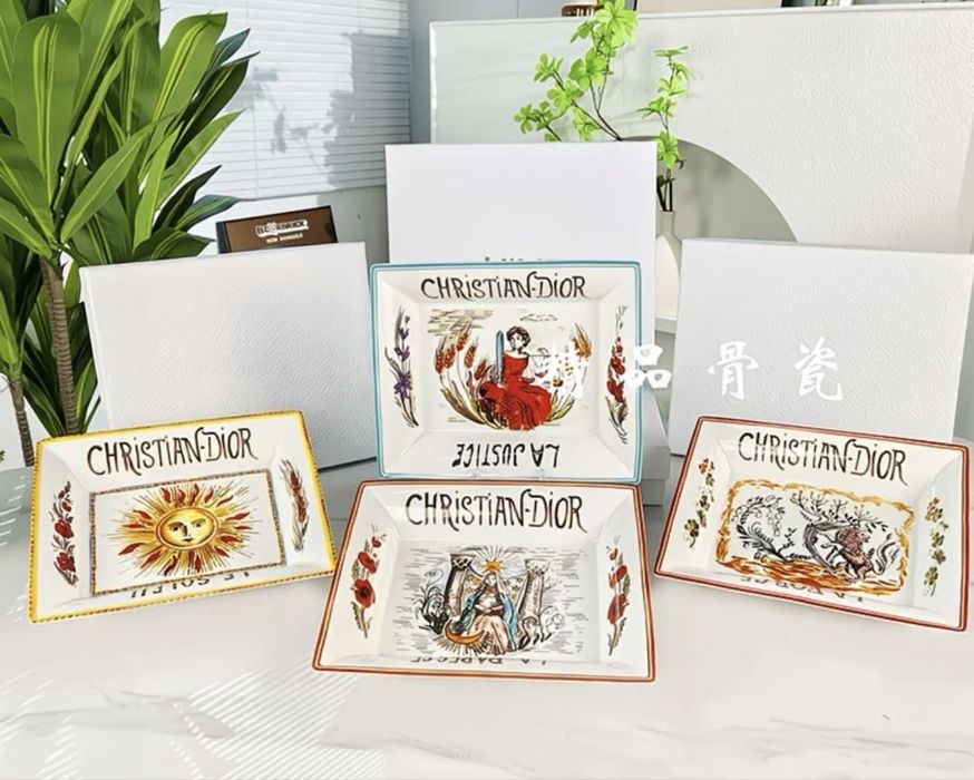 Стильні європейські чайні набори!