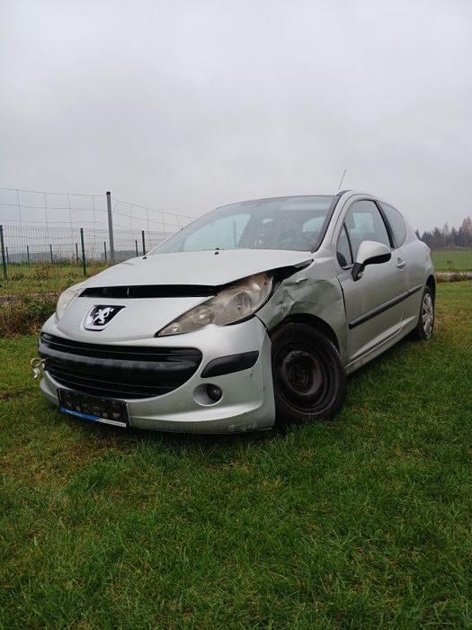 Peugeot 207 benzyna