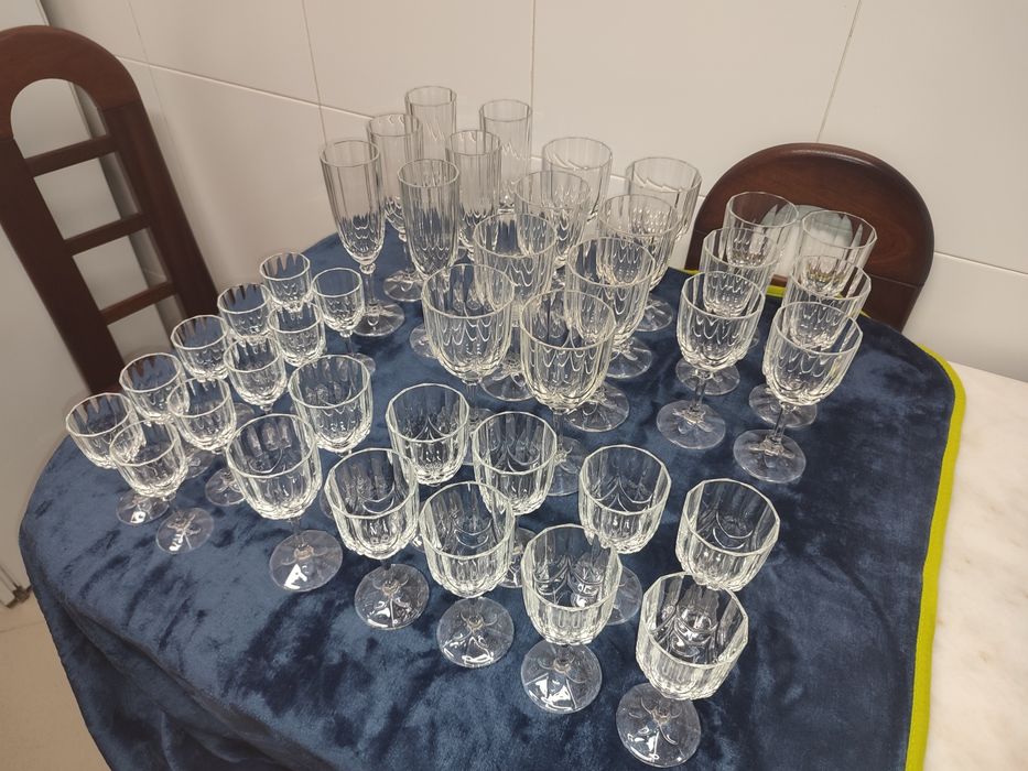 Serviço Copos de vidro trabalhado NOVOS