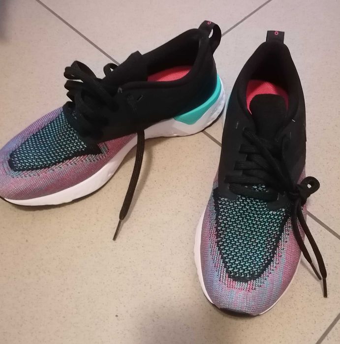 Buty Nike Odyssey React 2 Flyknit