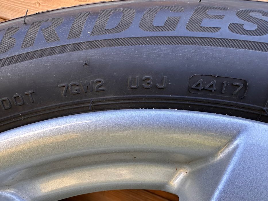 Komplet Oryginalnych kół
 Bridgestone do BMW X3/X4 245/50 R19