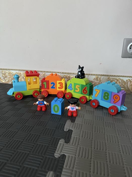LEGO DUPLO Потяг «Рахуй та грай»