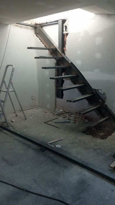 Gomes remodelações / Caldas da Rainha e região