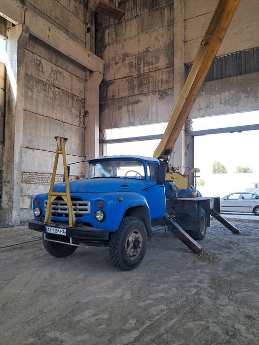 Аренда автовишки послуги автопідйомника вишка зіл 22 метра Київ