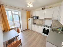 Продаж 1к квартири 36м2 ЖК Петрівський квартал біля ЖК Уютний квартал