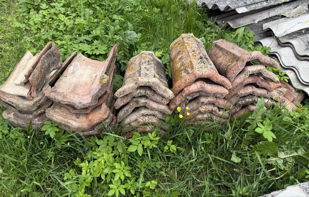 Коник гребінь на дах керамічний