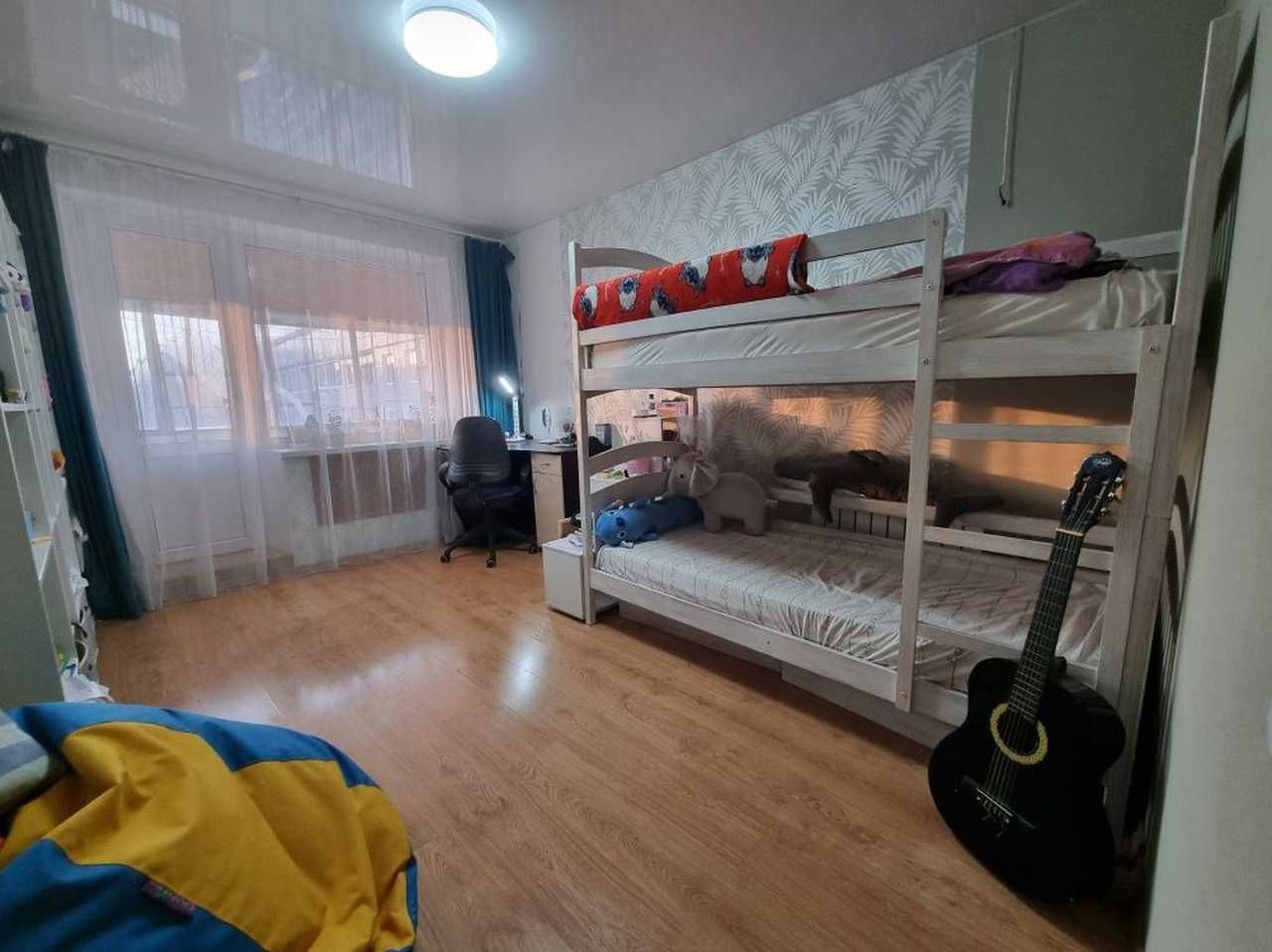 Продам 3-комнатную квартиру с ремонтом на ж/м Левобережный-3
