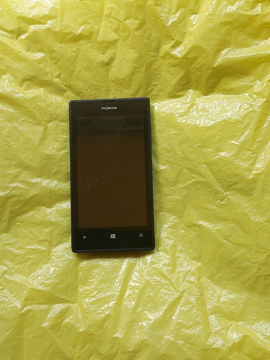 Stary telefon komurkowy NOKIA