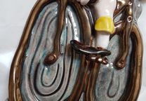 peças assinadas, artesanato, vidradas c/ relevo