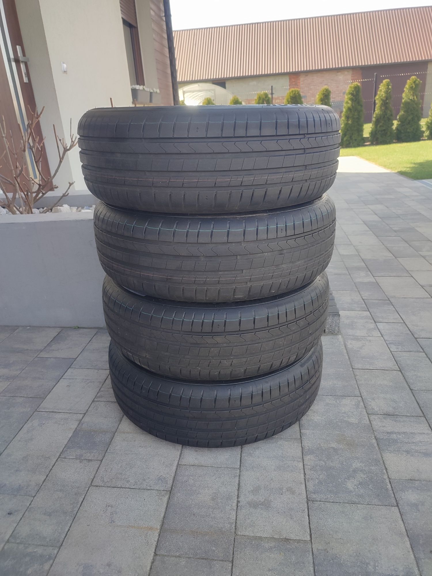 Hankook Ventus Prime 4  205/65R16 99H