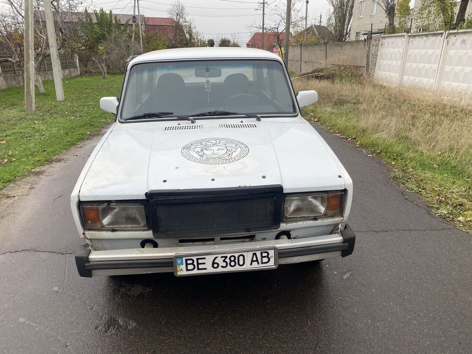 Продам ваз 2107