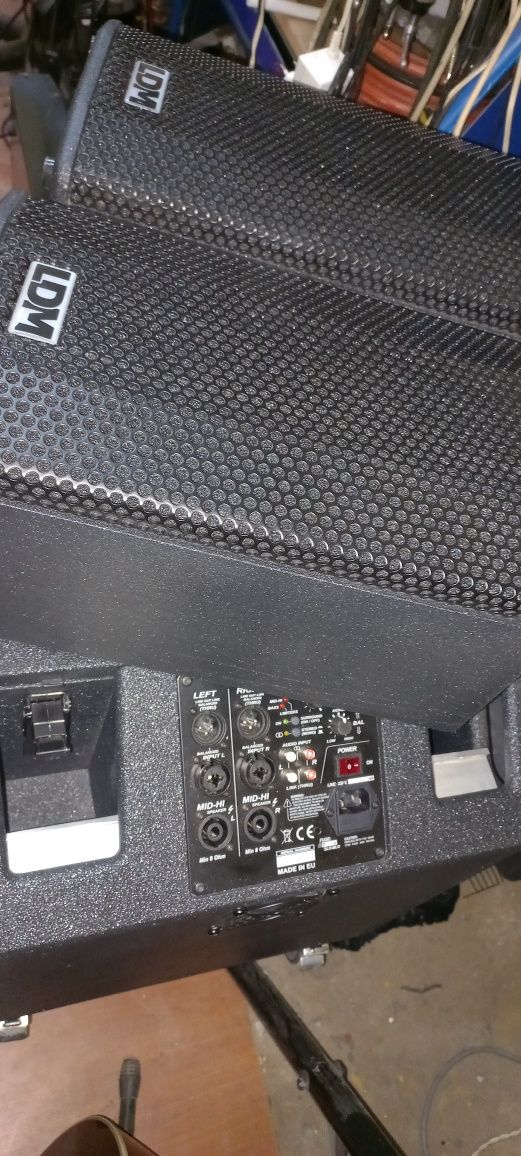 Wzmacniacz LDM SAS 15 i mikser cyfrowy Yamaha